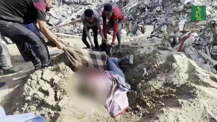 Suben a 195 muertos y 777 heridos las víctimas por los ataques en Yabalia, según Hamás