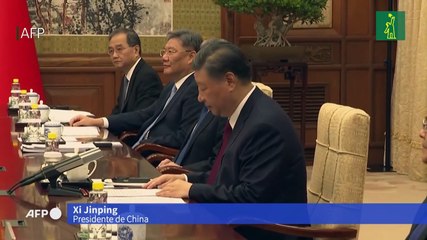 La UE insta a China a abordar sus "diferencias" en una cumbre en Pekín