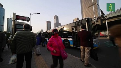 La producción industrial en China aceleró hasta el 4,6 % en octubre