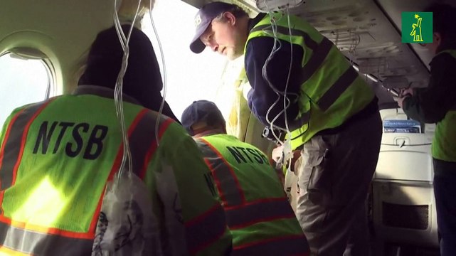 United y Alaska Airlines hallan componentes sueltos en aviones 737 MAX 9