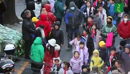 La OMS pide más información a China ante el aumento de casos de neumonía infantil
