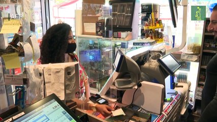 El consumo de tabaco cae en casi todo el mundo, según la OMS