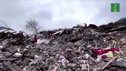 Deslizamiento de tierra sepulta a decenas de personas en China