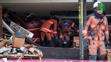 Unos 300 desaparecidos y 168 muertos en el terremoto de Japón una semana después