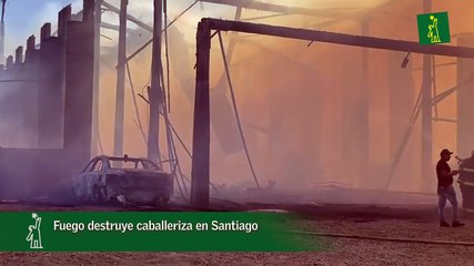 Fuego destruye caballeriza en Santiago