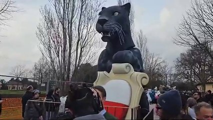 Il Carnevale di Viareggio «invade» Lucca