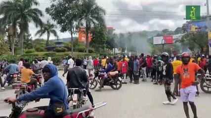 Al menos un muerto durante protestas violentas en Haití