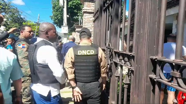 Allanan Casa De Diputada Rosa Pilarte Y Su Esposo Micky López En La Vega