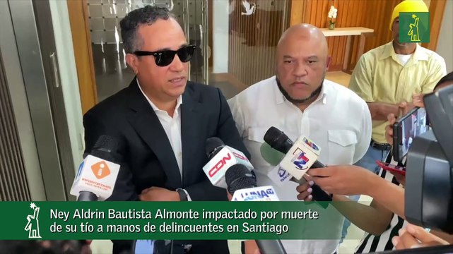 Ney Aldrin Bautista Almonte impactado por muerte de su tío a manos de delincuentes en Santiago