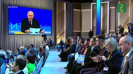 Rusia bombardea Ucrania con decenas de misiles y drones y admite estar en "estado de guerra"