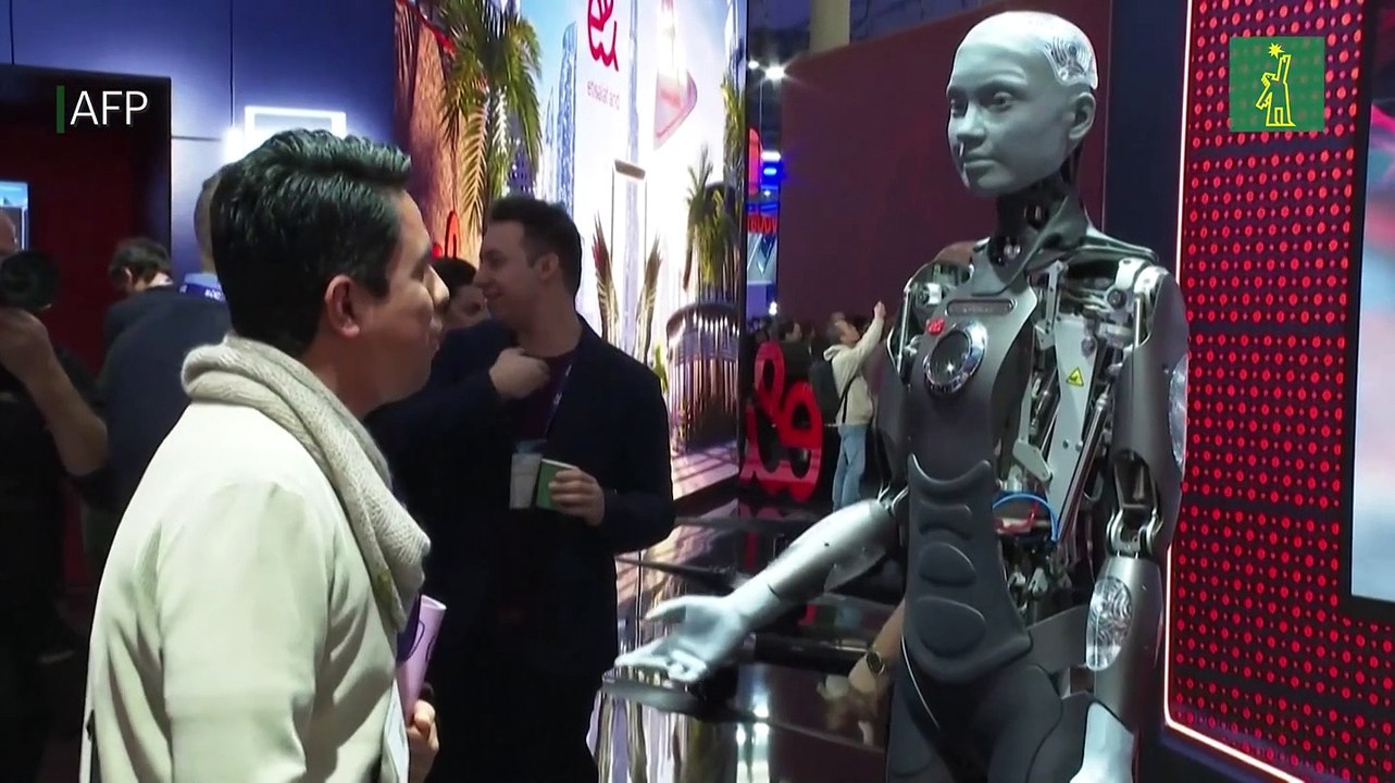 Anillos inteligentes o muñecas de compañía, innovaciones en congreso de la telefonía móvil