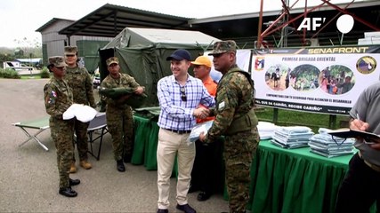 EEUU entrega donación para migrantes en selva de Panamá tras salida de MSF