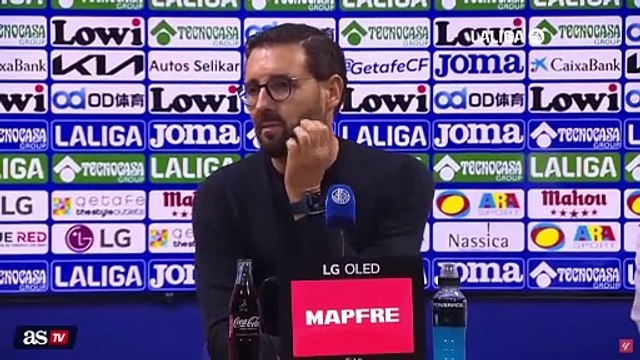 Bordalás apoya las palabras recriminatorias de David Soria hacia el Betis
