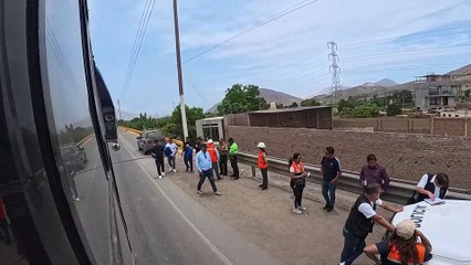 EL RIO CHANCAY A LA ALTURA DEL PUENTE HUARAL