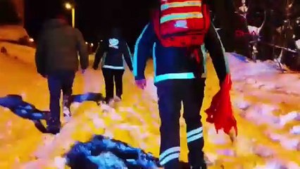 Zonguldak'ta köy yolları kardan kapandı, okullar tatil edildi, çanak anteni temizlemek isteyen öğretmen düşüp öldü (4)