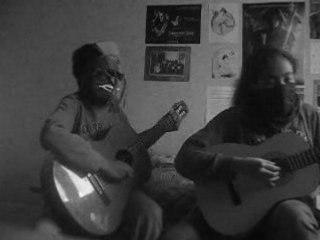 Guitare avec mon frère... haha. 2
