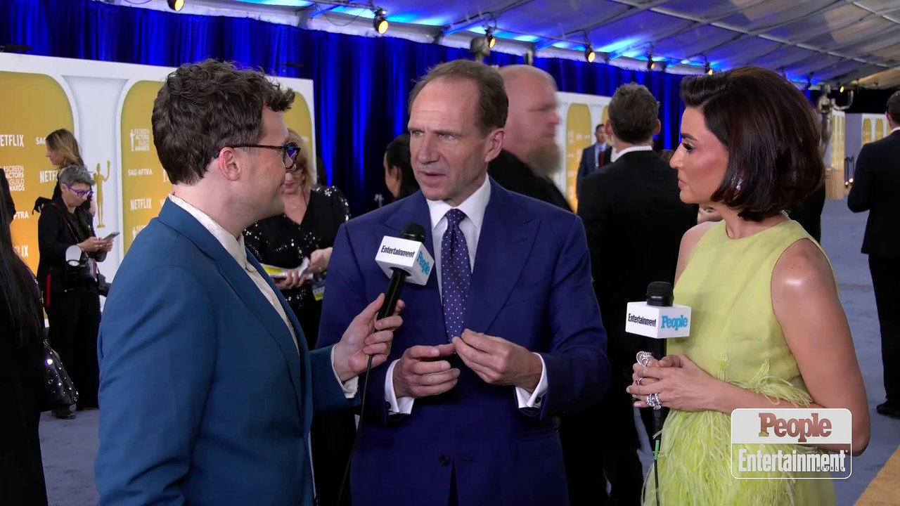 Conclave Actor Ralph Fiennes Says He Felt "Close" to His Character’s Anxieties and Challenges