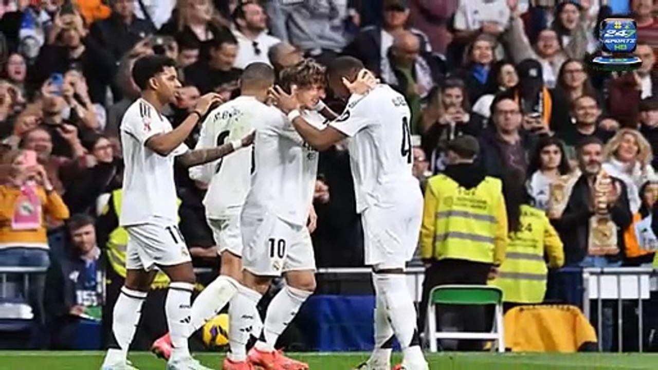 Luka Modric scores long-range wondergoal to help Real Madrid beat Girona 2-0 and draw level with Barcelona at the top of LaLiga