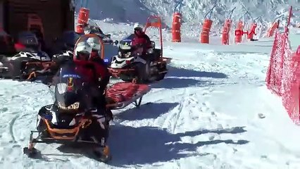 Türkiye'nin bembeyaz zirvesinde nefes kesen kurtarma operasyonu