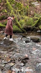 She Tried to Jump… But Her Phone Had Other Plans! 😂📱