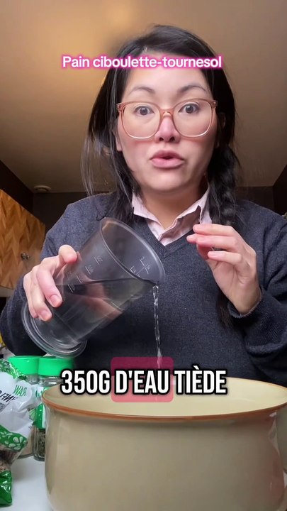Des pavés délicatement parfumés à la ciboulette. J’en ai réalisé quatre avec ces quantités. #levain