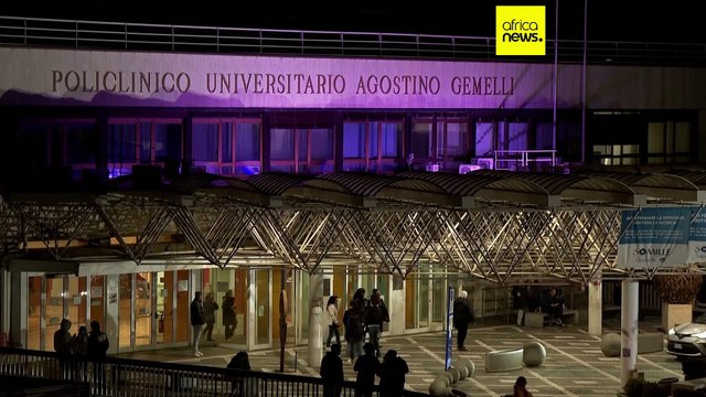 Pope Francis showing early signs of kidney failure, according to Vatican