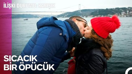 Boğaz Manzaralı Tutku Dolu Öpüşme 🔥❤ - İlişki Durumu Karışık