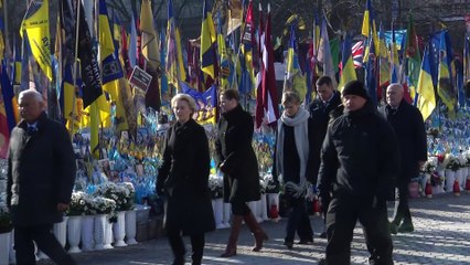 Sánchez anuncia un paquete de apoyo militar a Ucrania en el tercer aniversario de la invasión