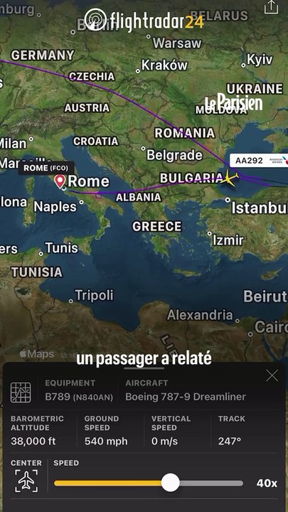 Un Boeing escorté par deux avions de chasse italiens