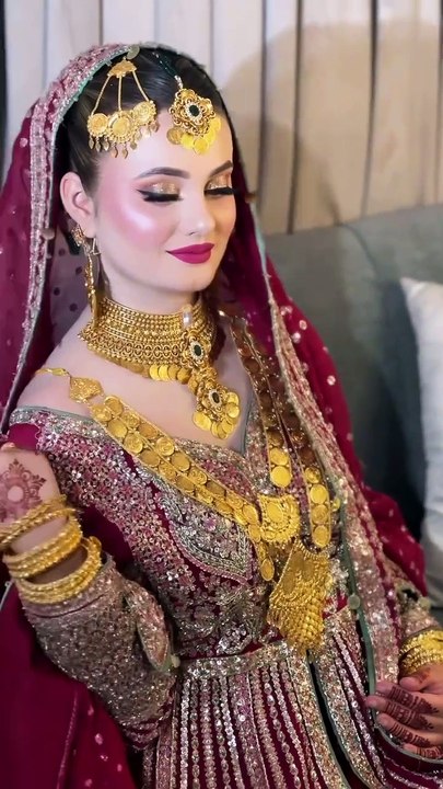BARAT MAKEUP