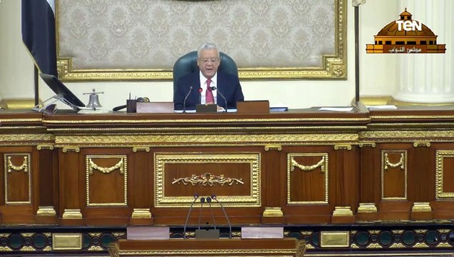 رئيس مجلس النواب يرحب برئيسة برلمان قبرص والوفد المرافق لسيادتها أثناء حضورهم جانباً من الجلسة العام