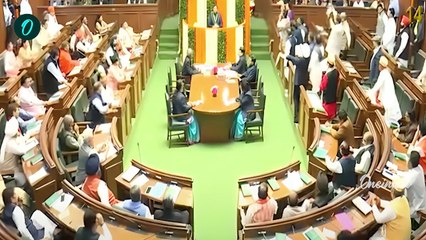 Delhi Assembly Session: CM Rekha Gupta ने हटवाई बाबा साहेब की तस्वीर, भड़की AAP | वनइंडिया हिंदी