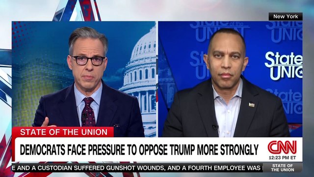 CNN Grills Hakeem Jeffries Over Whether House Democrats Are an Effective Opposition to Trump