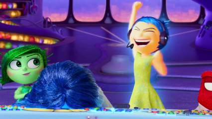 Disney/Pixar 'Win Or Lose' en Español: ¡Una historia emocionante de softball y amistad! 🎉