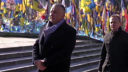 قادة غربيون في كييف لتكريم ذكرى الجنود الأوكرانيين الذين سقطوا في الحرب مع روسيا