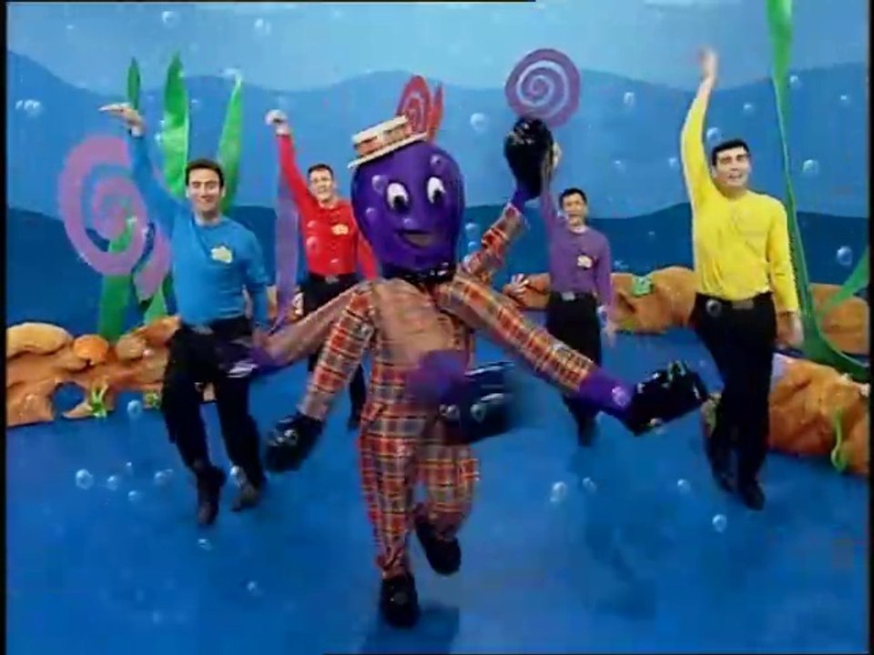 The Wiggles Move Your Arms Like Henry 1999...mp4