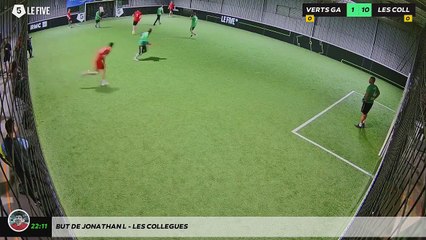 But de Jonathan L - Les Collegues