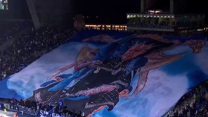 Precioso homenaje a Pinto da Costa en la previa del Oporto - Vitoria de Guimaraes