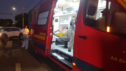 Acidente entre carro e moto no Bairro Maria Luiza deixa homem ferido