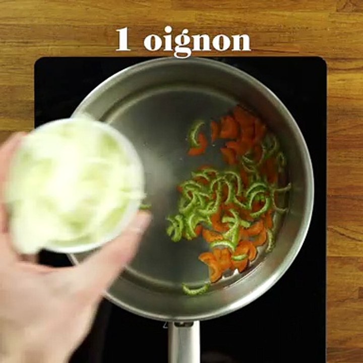 Soupe de légumes variés carré