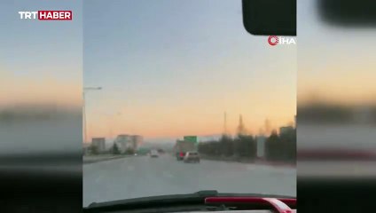 Kazaya sebep olup kaçmaya çalışan sürücü vatandaşlar tarafından durduruldu