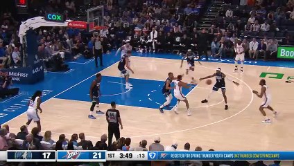 Hartenstein lands a ferocious one-handed alley-oop