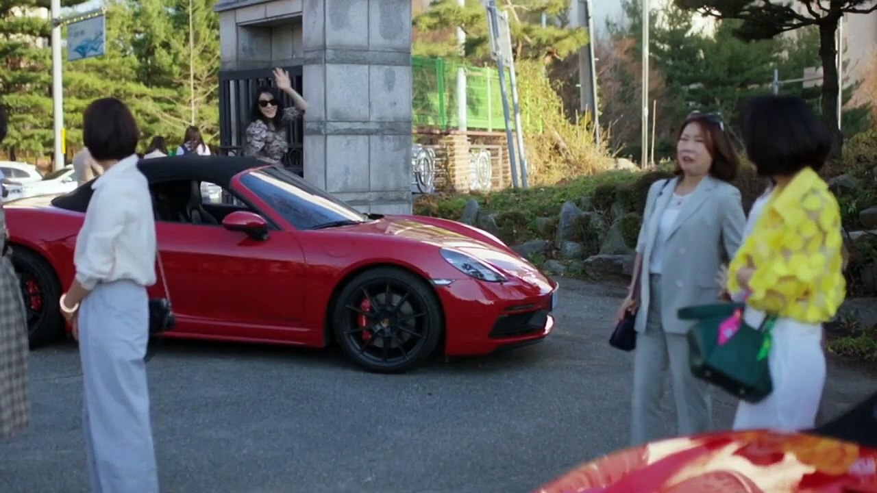 She goes to a New School and her Mother Forces her to Pretend that she is RICH so that no one BULLY