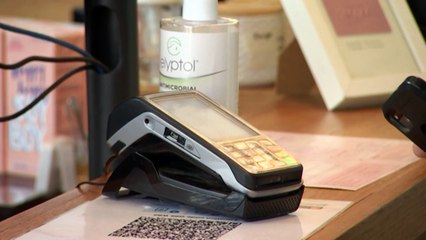 Labor promises to extend universal service obligation to mobile phones