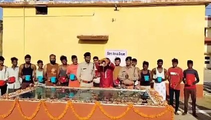 कैदियों ने किया अमृत स्नान