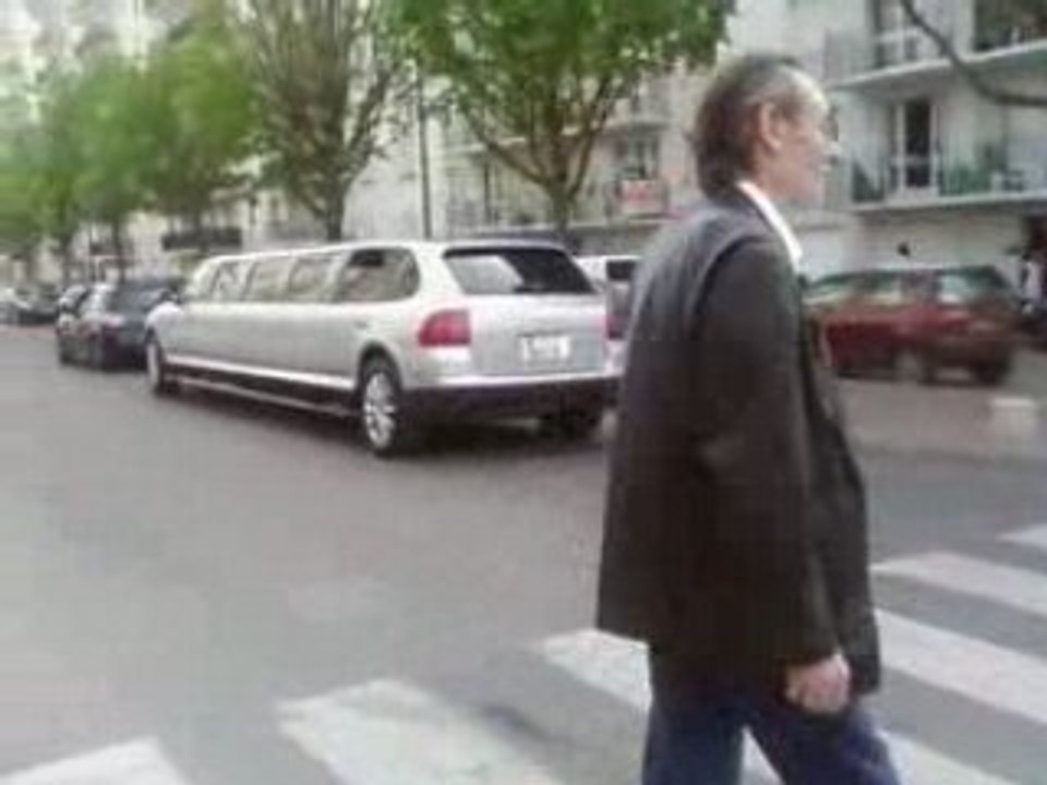 cayenne limousinee a la citeé des indes tkt paaa