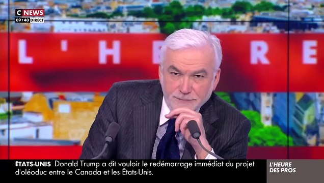 Récompenses du cinéma belge - Regardez la traditionnelle prise de parole des artistes bobo gaucho contre l'inquiétante montée de l'extrême droite en Europe - VIDEO