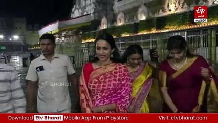 వైభవంగా శ్రీవారి రథోత్సవం- వెంకన్న సేవలో సినీనటులు