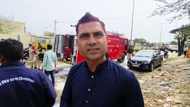 चलती कार में लगी आग, ब्रेक फेल, दूल्हे सहित पांच जनों ने कूदकर बचाई जान