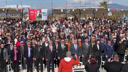 Tayyareci Fethi Bey'e isminin verildiği Fethiye'de anma töreni